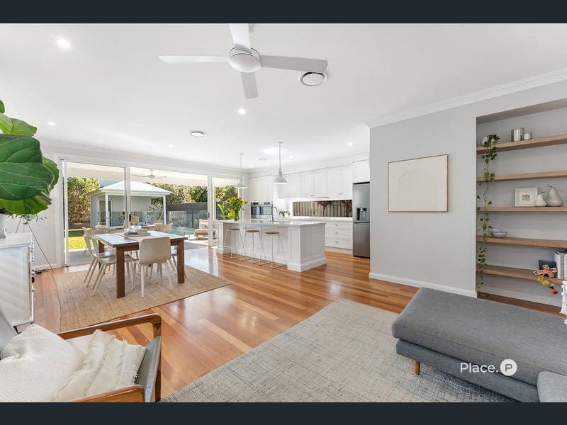 108A Mornington Street, Alderley — photo 1 of 5