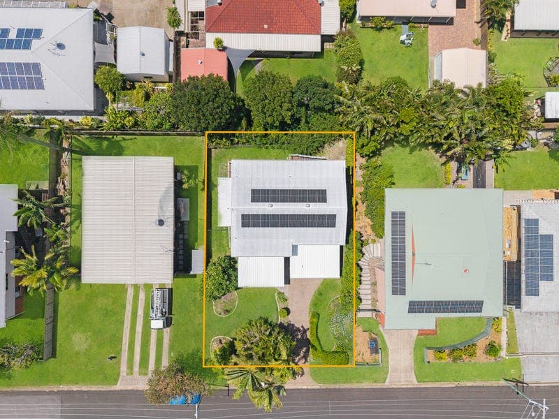 6 Tenimby Street, Pialba — photo 1 of 5