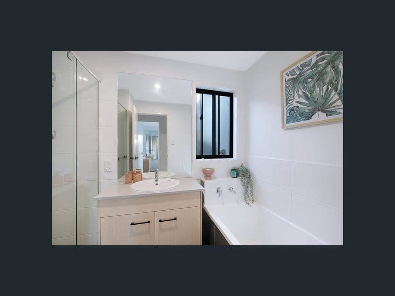 4 Proteus Street, Burpengary — photo 1 of 5