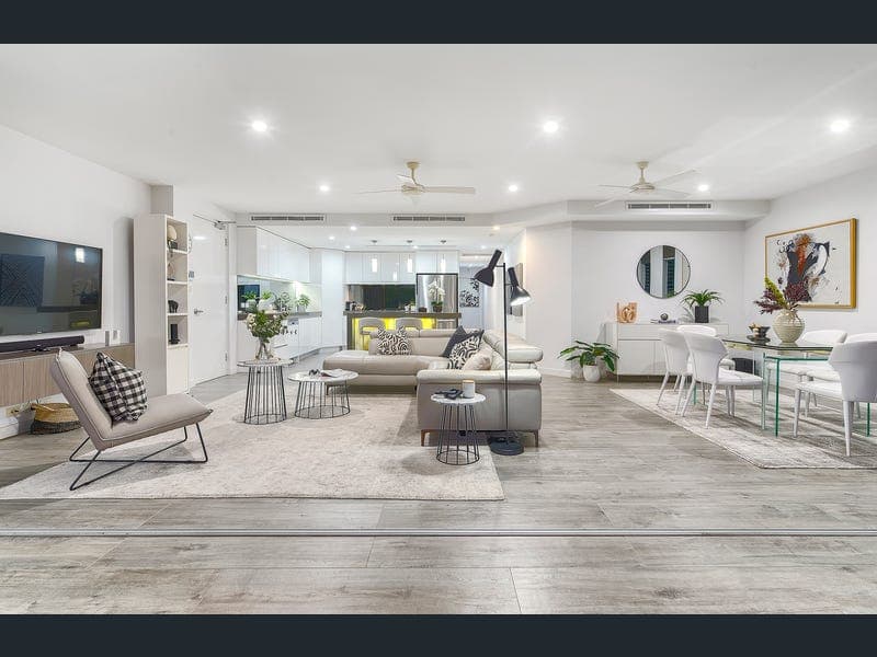 2/1 Goldsbrough Road, Taringa — photo 1 of 5