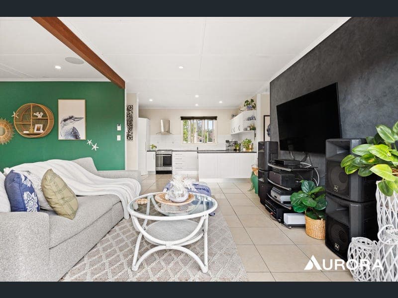85 Ditton Road, Sunnybank Hills — photo 1 of 5