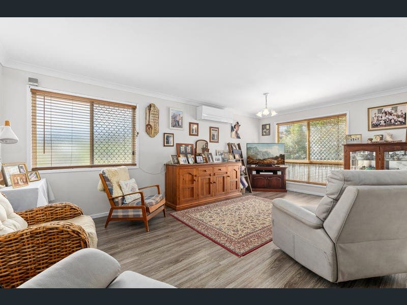 3 Keith Mitchell Drive, Rosenthal Heights — photo 1 of 5