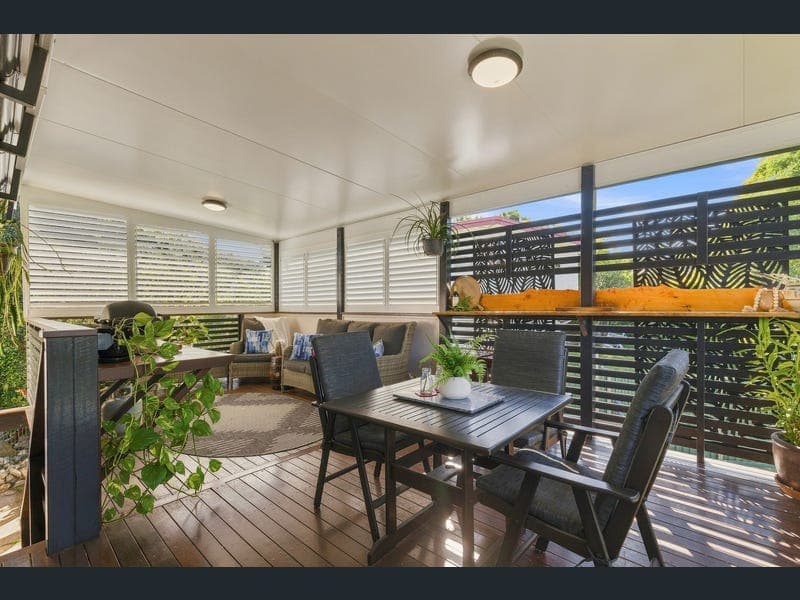 37 Alexander Street, Zillmere — photo 1 of 5