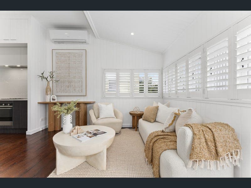 50 Leckie Road, Kedron — photo 1 of 5