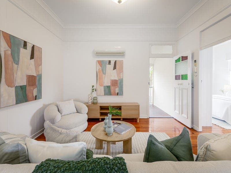 108 Richmond Street, Gordon Park — photo 1 of 5