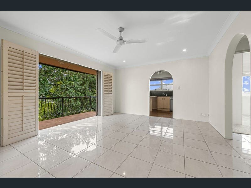 6/69 Alma Road, Clayfield — photo 1 of 5