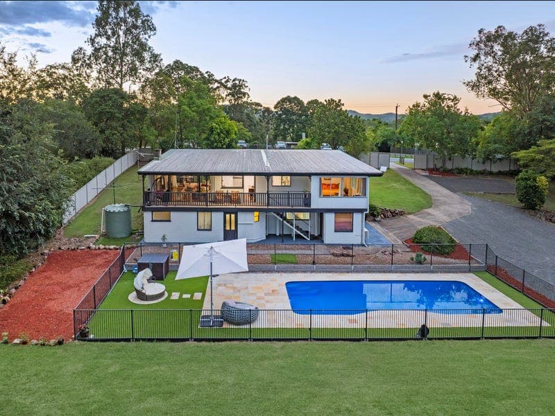2786 Moggill Road, Pinjarra Hills — photo 1 of 5
