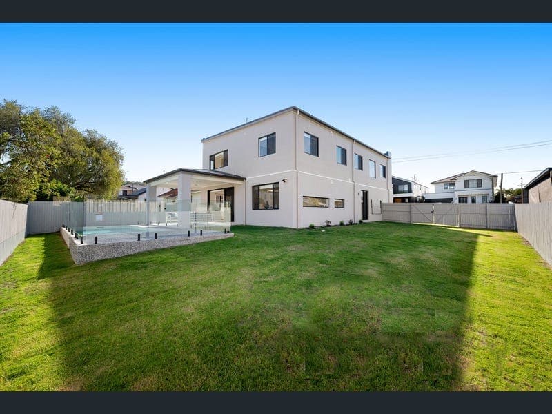 31 Lynmouth Street, Upper Mount Gravatt — photo 1 of 5