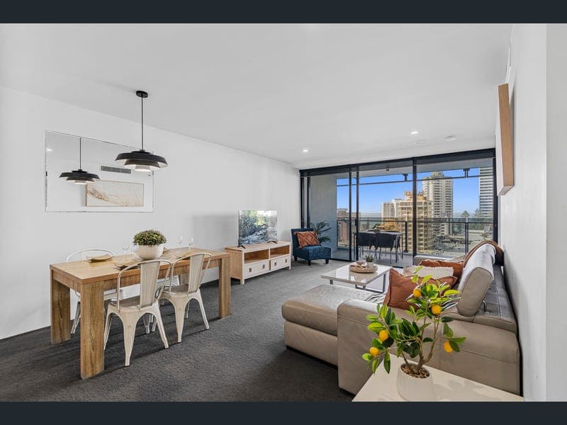 2094/9 Ferny Avenue, Surfers Paradise — photo 1 of 5