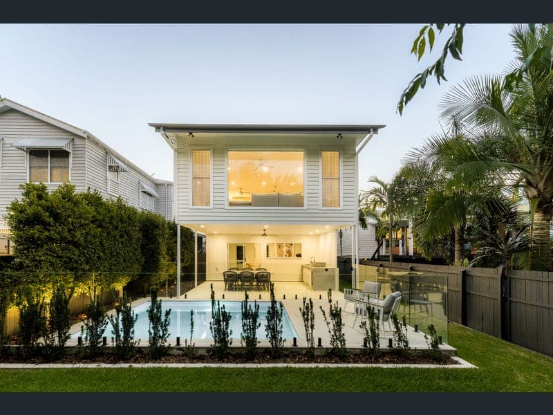 96 Swan Street, Gordon Park — photo 1 of 5