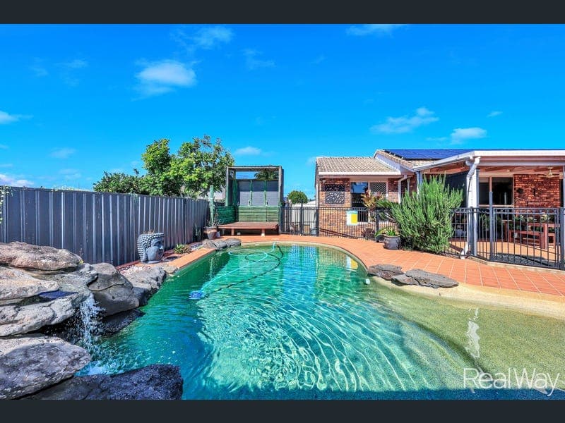 276 Avoca Road — photo 1 of 5