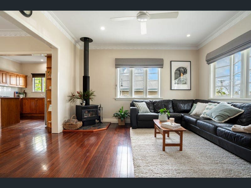 21 Enright Street, Oxley — photo 1 of 5