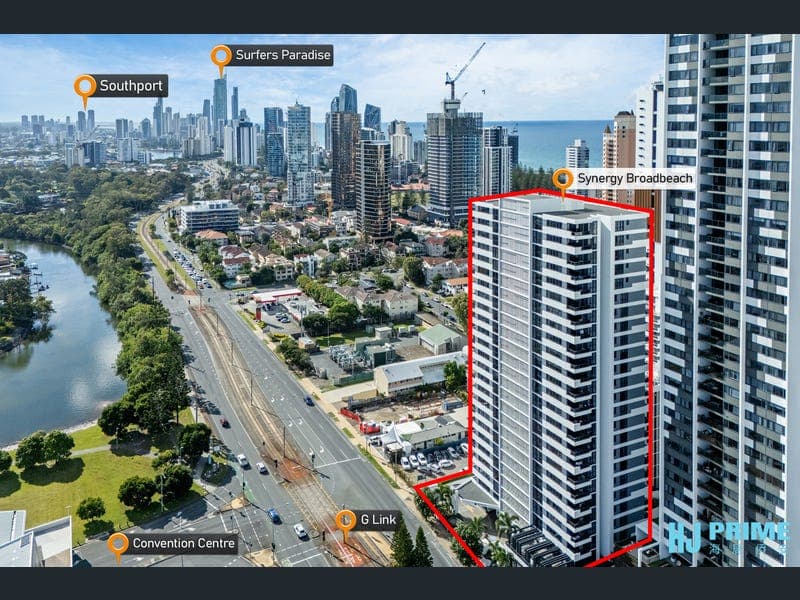 21/2729 Gold Coast Highway, Broadbeach — photo 1 of 5