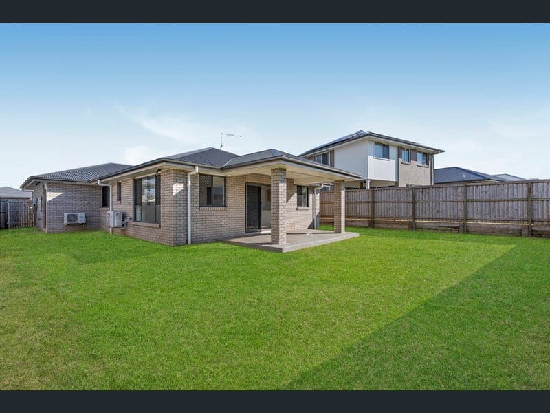 44 Mulberry Circuit, Gleneagle — photo 1 of 5