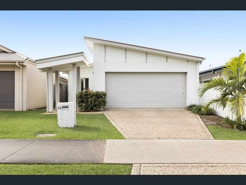 62 Rawson Street, Caloundra West — photo 1 of 5