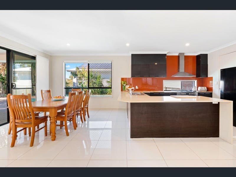 7 Maclagen Street, Ormeau — photo 1 of 5