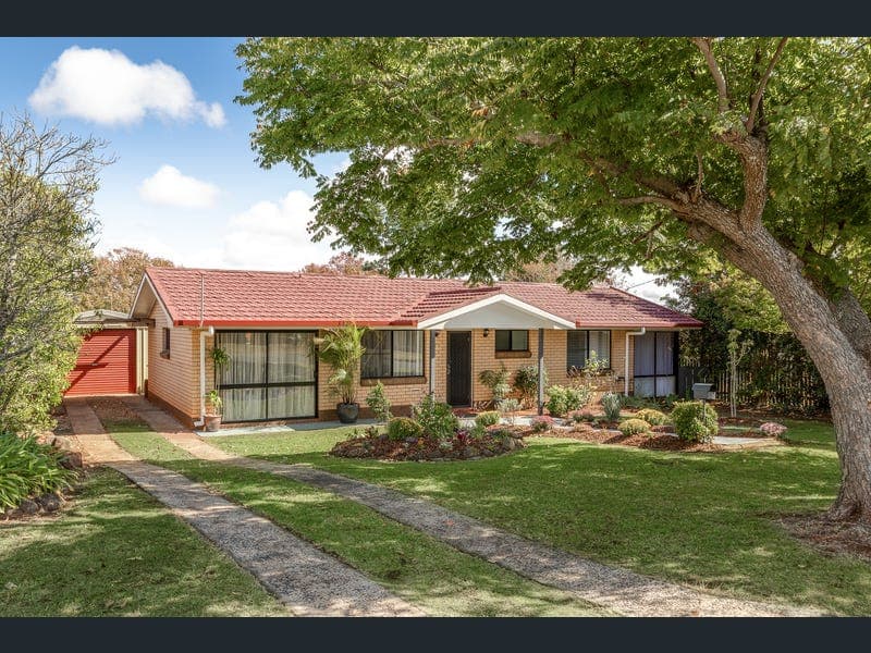 3 Marigold Street, Centenary Heights — photo 1 of 5