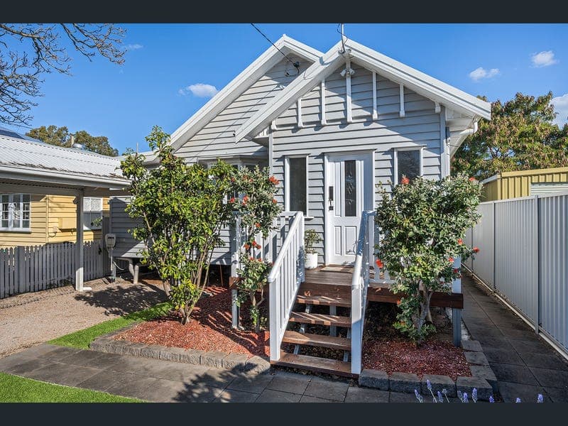 19 Bunton Street, Scarborough — photo 1 of 5
