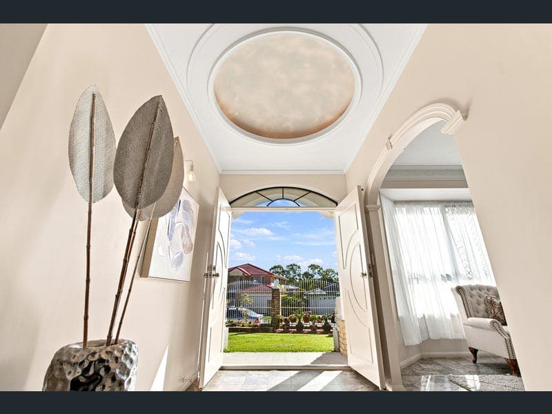 105 The Village Avenue, Coopers Plains — photo 1 of 5