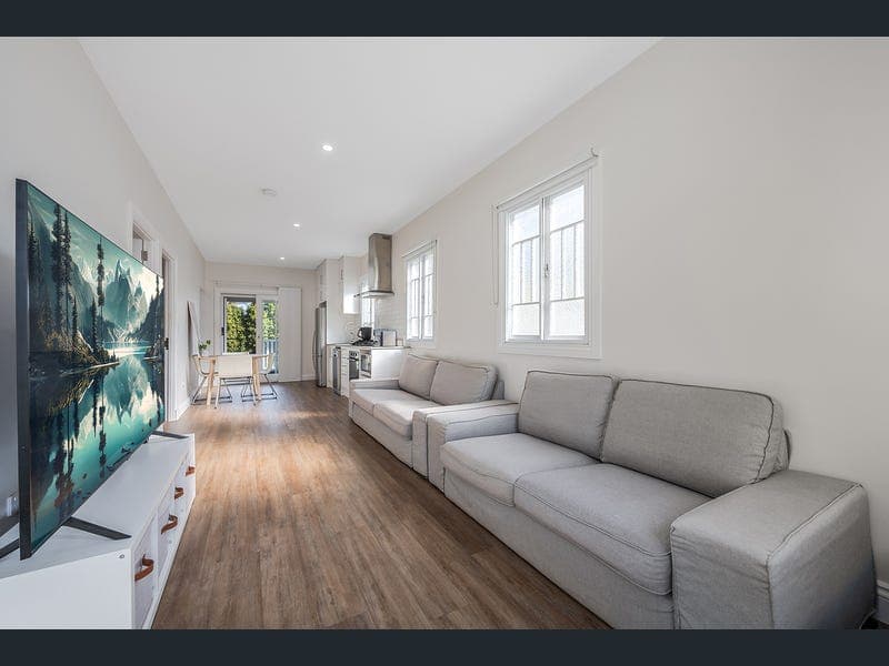 19 Bunton Street, Scarborough — photo 1 of 5