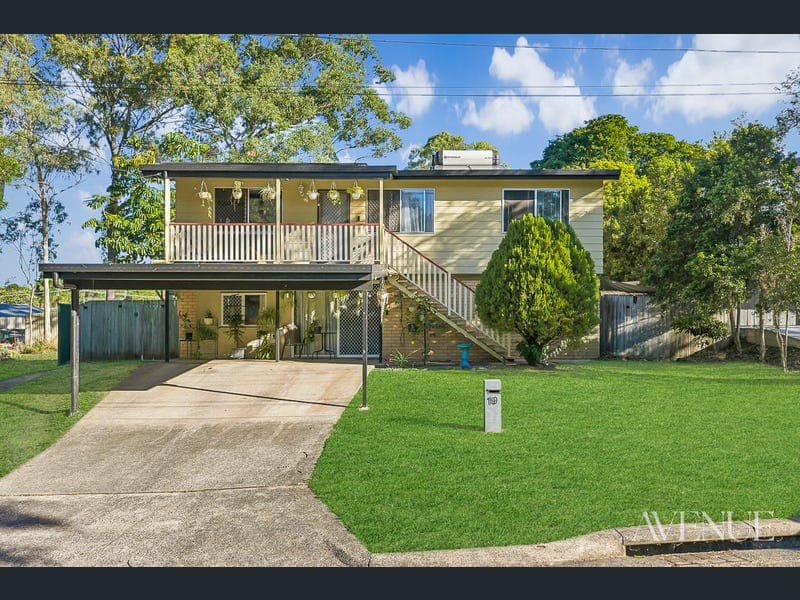 19 Dornock Drive, Boronia Heights — photo 1 of 5