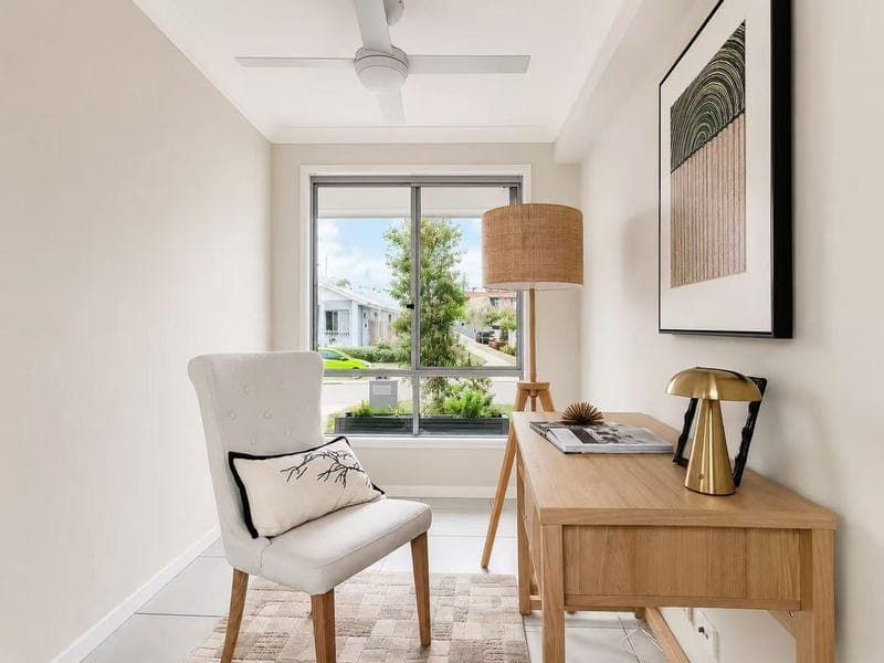 41 Appian Way, Loganlea — photo 1 of 5