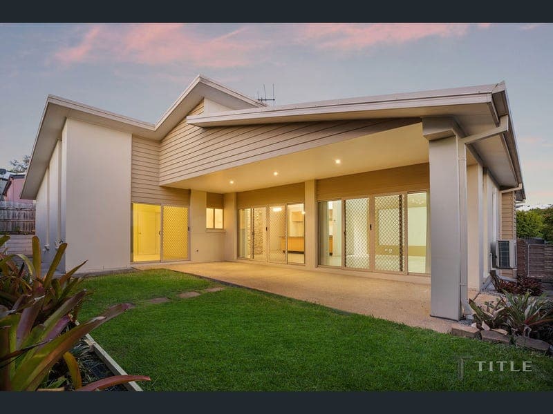 13 Atlantic Drive, Springfield Lakes — photo 1 of 5