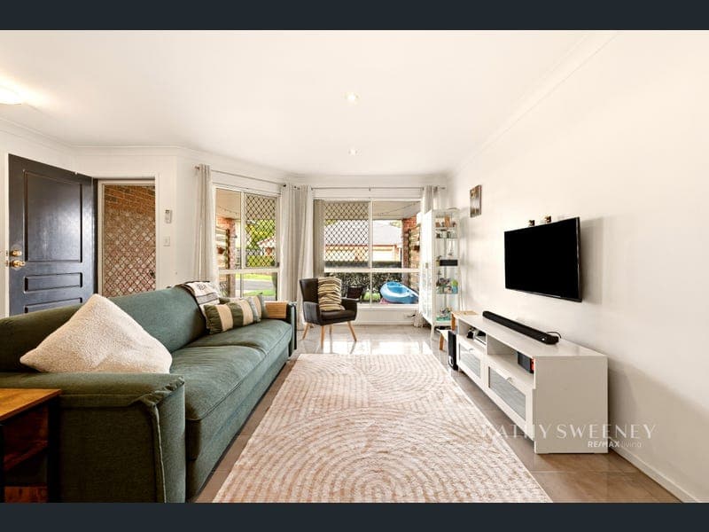 8/5 Nicole Street, Bracken Ridge — photo 1 of 5