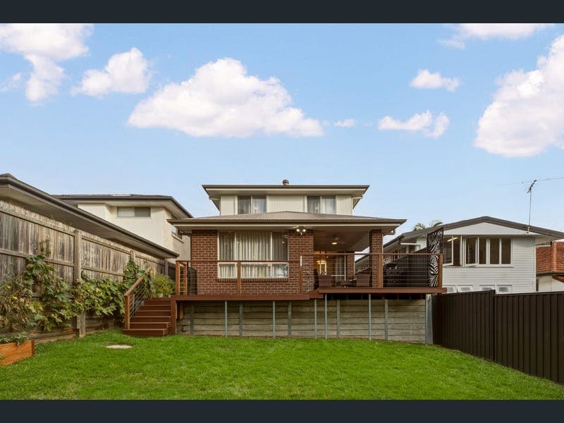 28A Windrest Avenue, Aspley — photo 1 of 5
