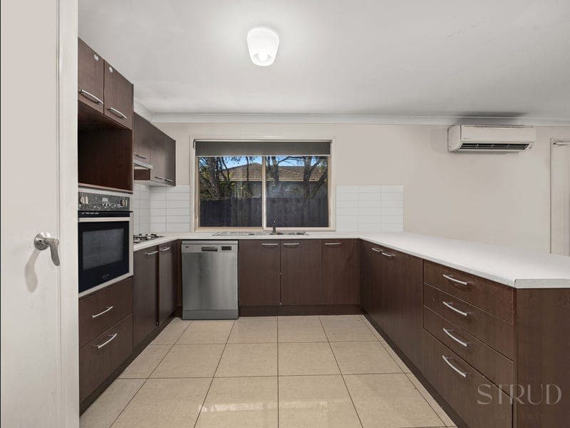 51 Harold Reinhardt Drive, Redbank Plains — photo 1 of 5