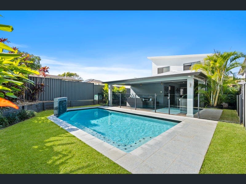 11 Buckland Street, Wellington Point — photo 1 of 5