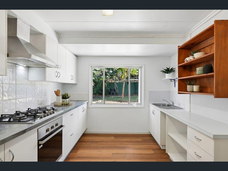 175 Mill Drive, Kirwan — photo 1 of 5