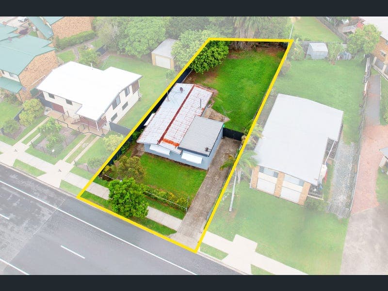 6 Seaview Parade, Deception Bay — photo 1 of 5