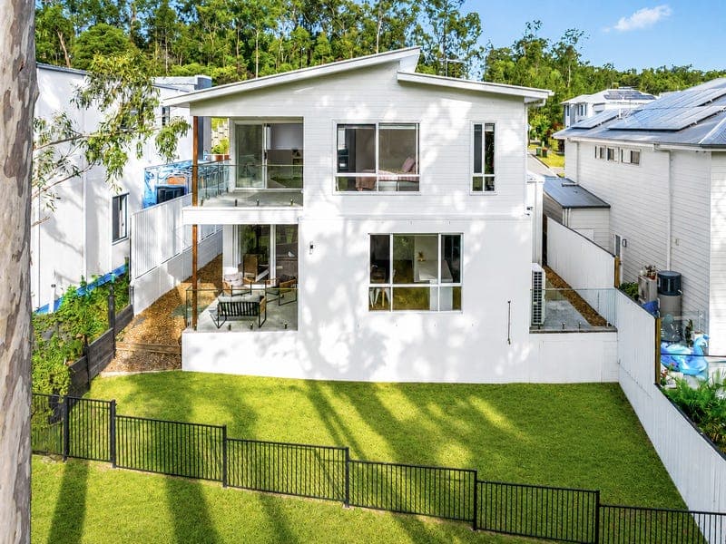 3 Hillsea Court, Arundel — photo 1 of 5