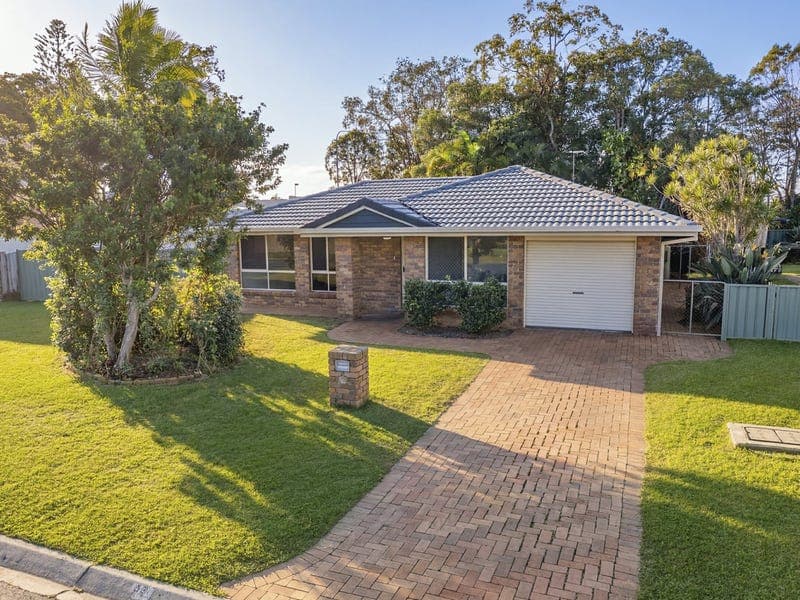 36 Phoenix Ave, Bongaree — photo 1 of 5