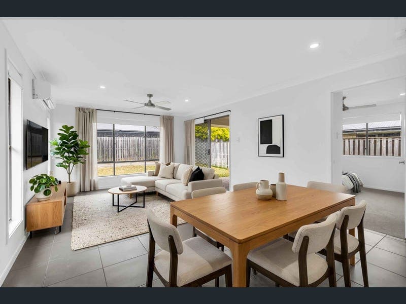 7 Bayes Road, Logan Reserve — photo 1 of 5