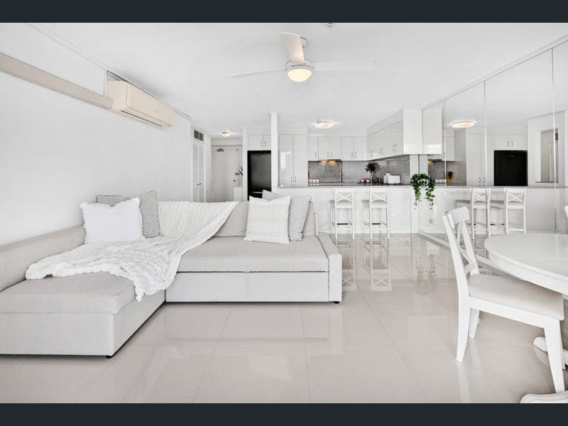 1703/67 Ferny Avenue, Surfers Paradise — photo 1 of 5