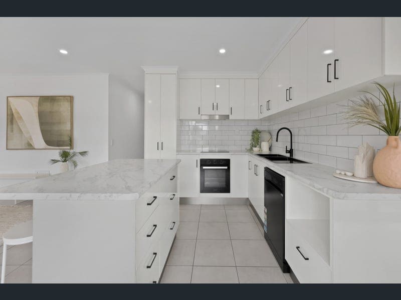 4 Borg Court, Beaconsfield — photo 1 of 5