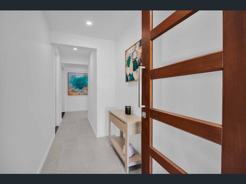 4 Bunderra Court, Landsborough — photo 1 of 5