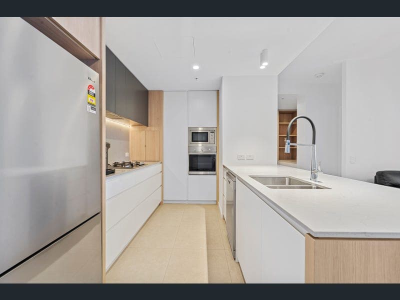 5021/21 Ross Street, Benowa — photo 1 of 5