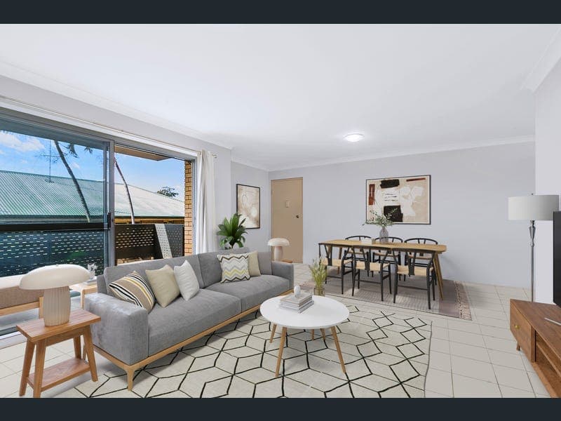 1/689 Wynnum Road, Morningside — photo 1 of 5