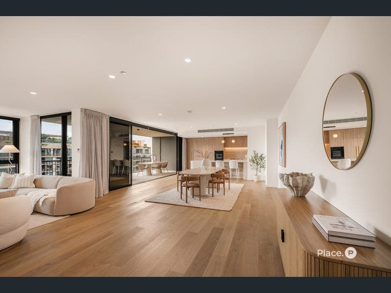 1401/3 Archer Street, Toowong — photo 1 of 5