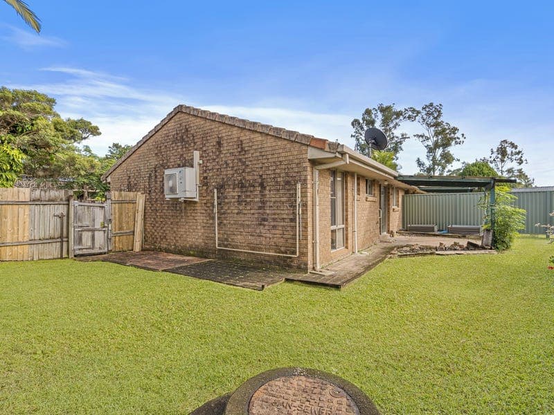 36/12 Helensvale Road — photo 1 of 5