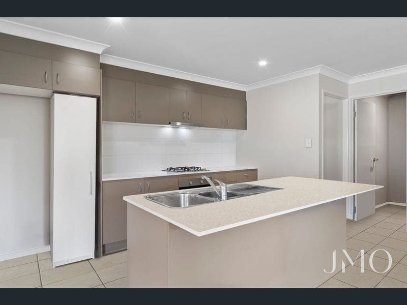 2 Oscar Close, Ormeau — photo 1 of 5