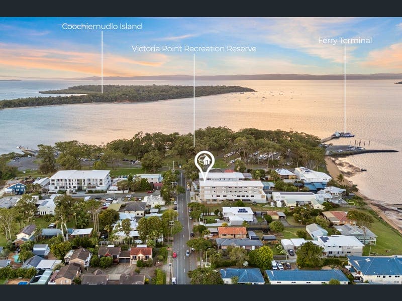2/11 Colburn Avenue, Victoria Point — photo 1 of 5