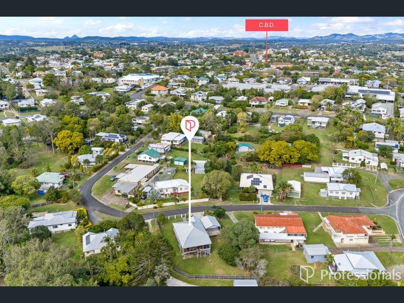 4 Louisa Lane, Gympie — photo 1 of 5