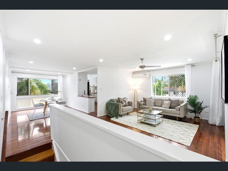 37 Woodview Street, Browns Plains — photo 1 of 5