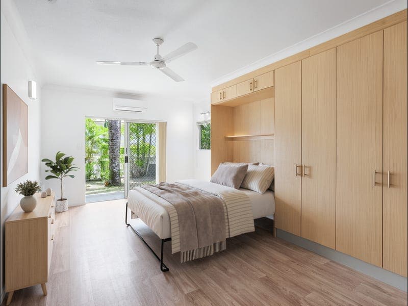 1/6 Springfield Crescent, Manoora — photo 1 of 5