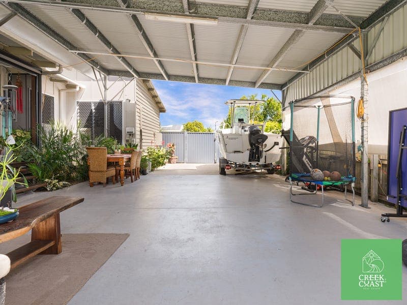 11 Lomandra Avenue, Cooloola Cove — photo 1 of 5