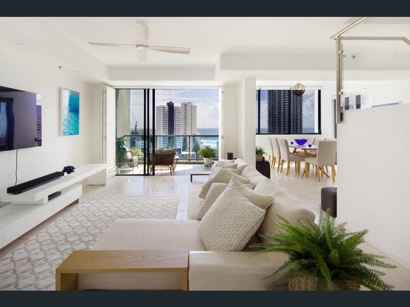 1403/2865 Gold Coast Highway, Surfers Paradise — photo 1 of 5